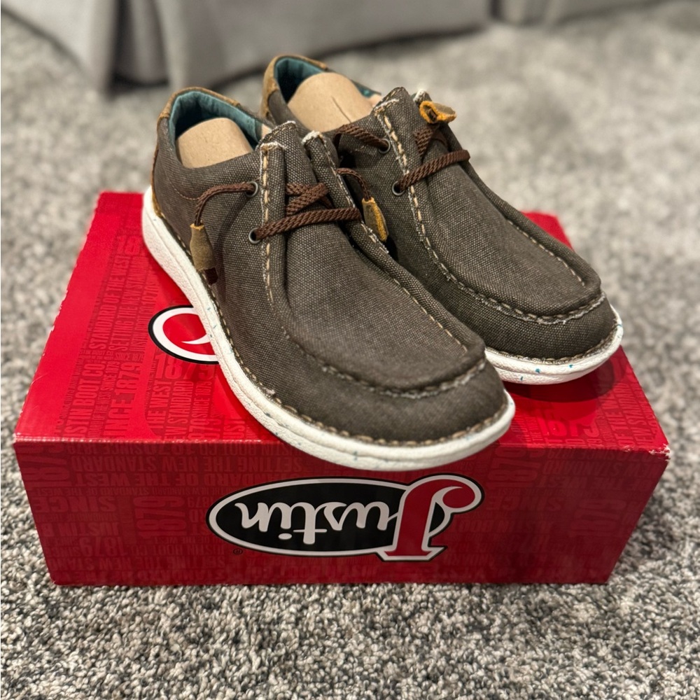 Hey Dude Brown Flats Moc-Toe Casual